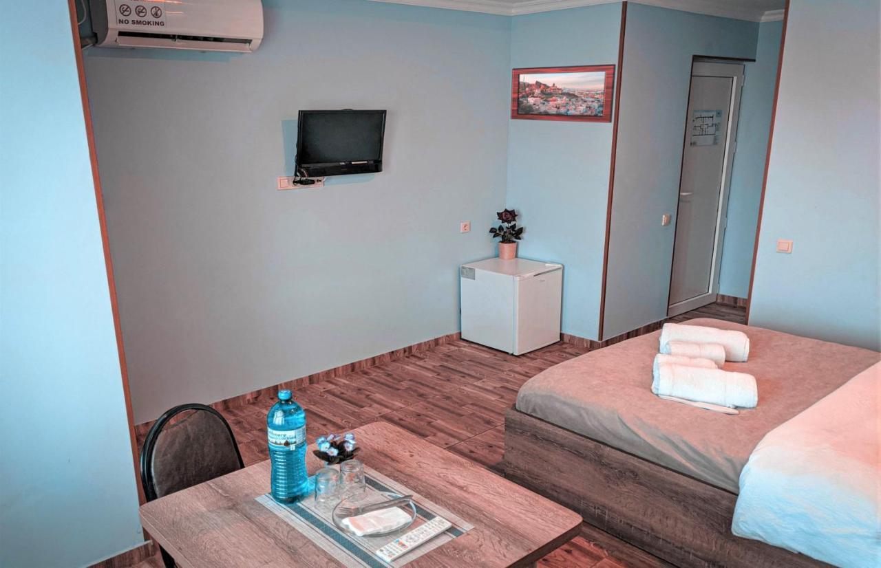 Tbilisi Airport Hotel - Atu Exterior photo